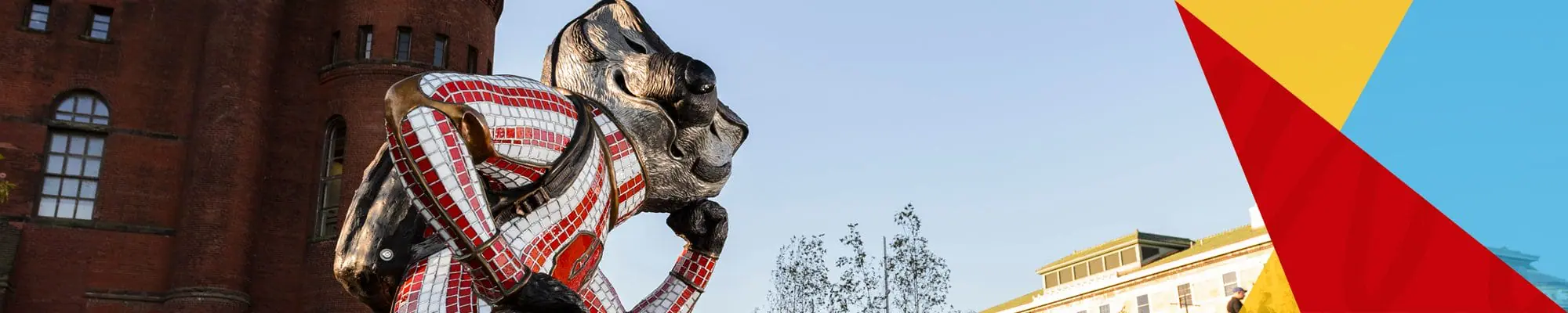 Bucky at Alumni Park
